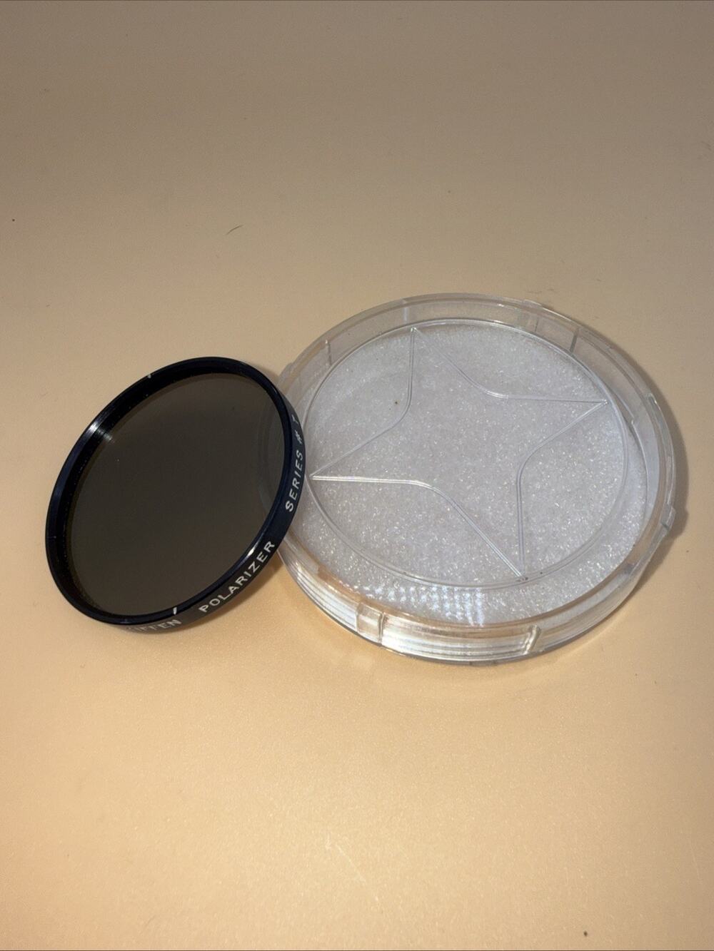Tiffen polarizer series 7 factor 4 made in the U.S.A